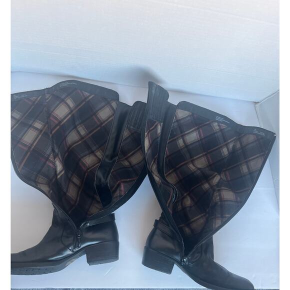 Born Helen Black Leather Knee High Zip Closure Round Toe Stacked Heel Boots 7 - Picture 6 of 15